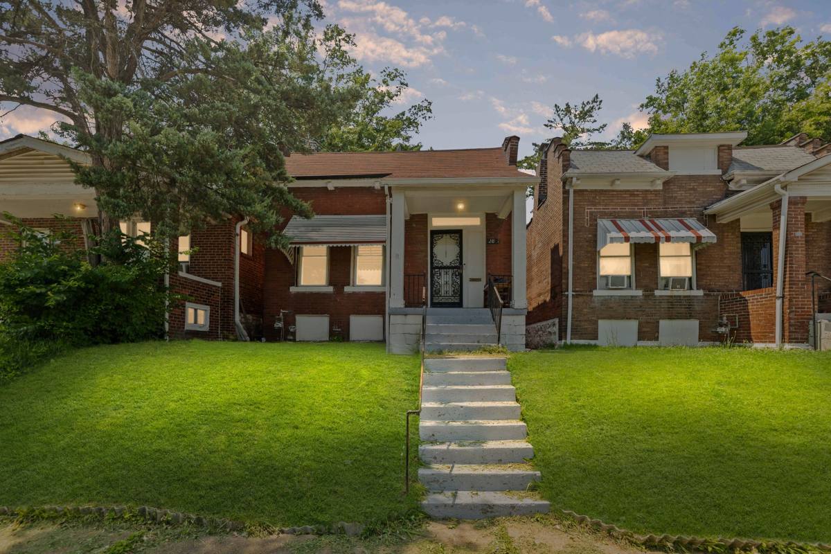 House for rent at 2831 Abner Place #7, Saint Louis, MO 63120