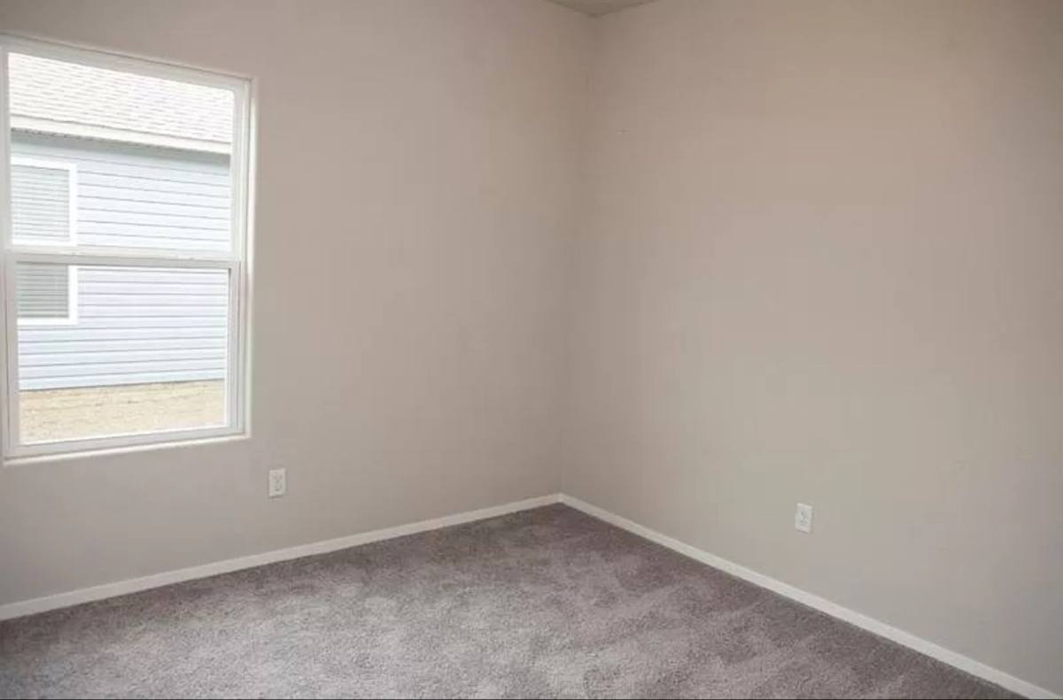 House for rent at 4702 W Hoover Lp, Fayetteville, AR 72704