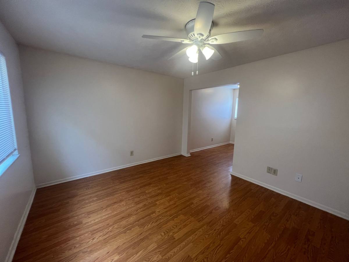 Apartment for rent at 393 E 18th Ave, Columbus, OH 43201