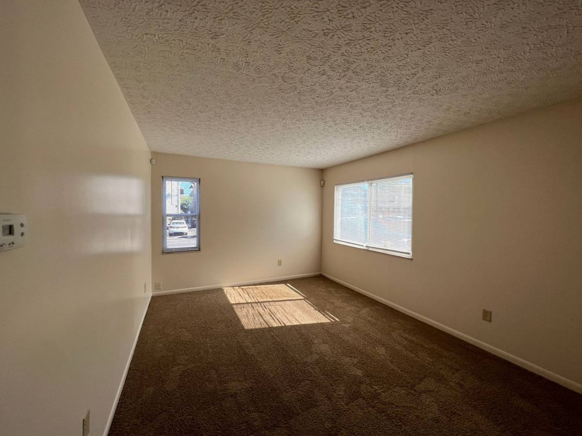 Apartment for rent at 50 Chittenden Ave, Columbus, OH 43201