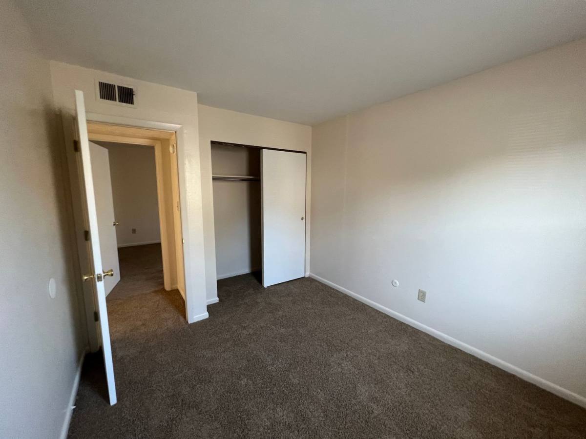 Apartment for rent at 50 Chittenden Ave, Columbus, OH 43201