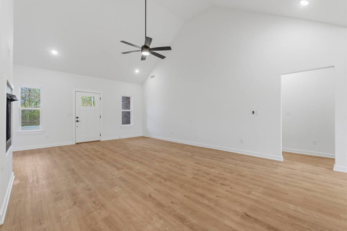 House for rent at 98 Selkirk Dr, Bella Vista, AR 72715