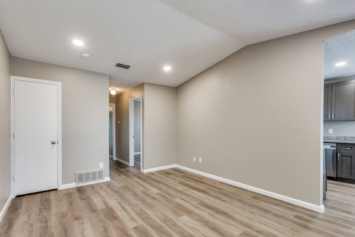 Apartment for rent at 3214 Walton Ave, Fort Worth, TX 76133