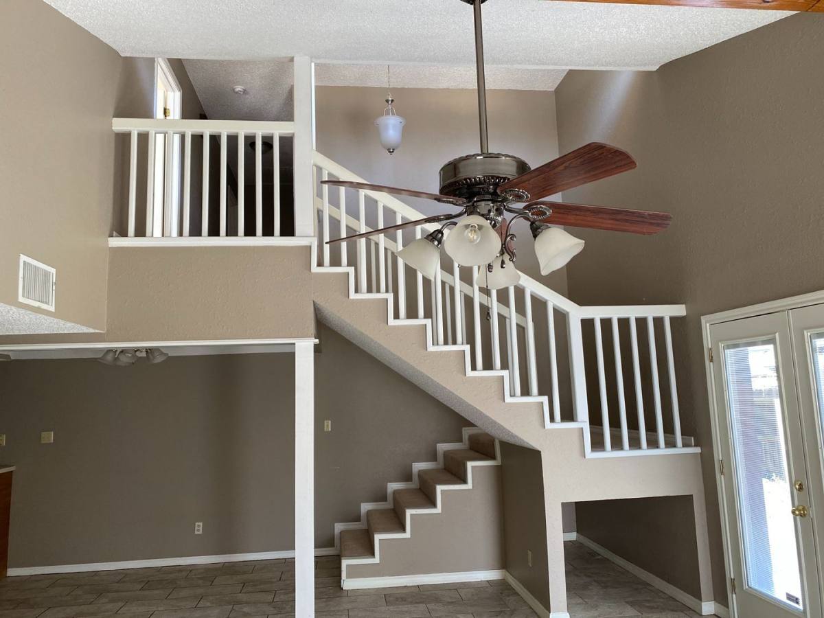 Apartment for rent at 3616-3618 Skyline Blvd, Texarkana, TX 75503
