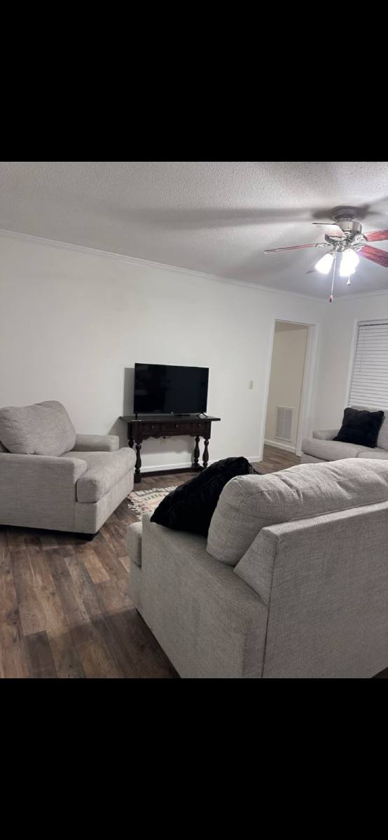 House for rent at 500 Shady Pine Dr, Seneca, SC 29678