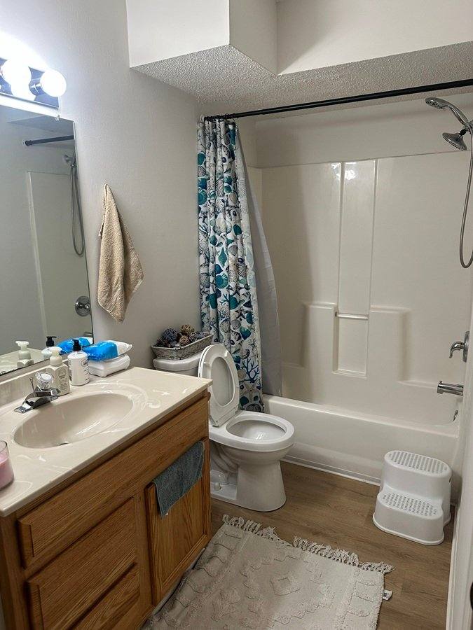 Apartment for rent at 1604-1606 Radcliffe Dr, Columbia, MO 65203