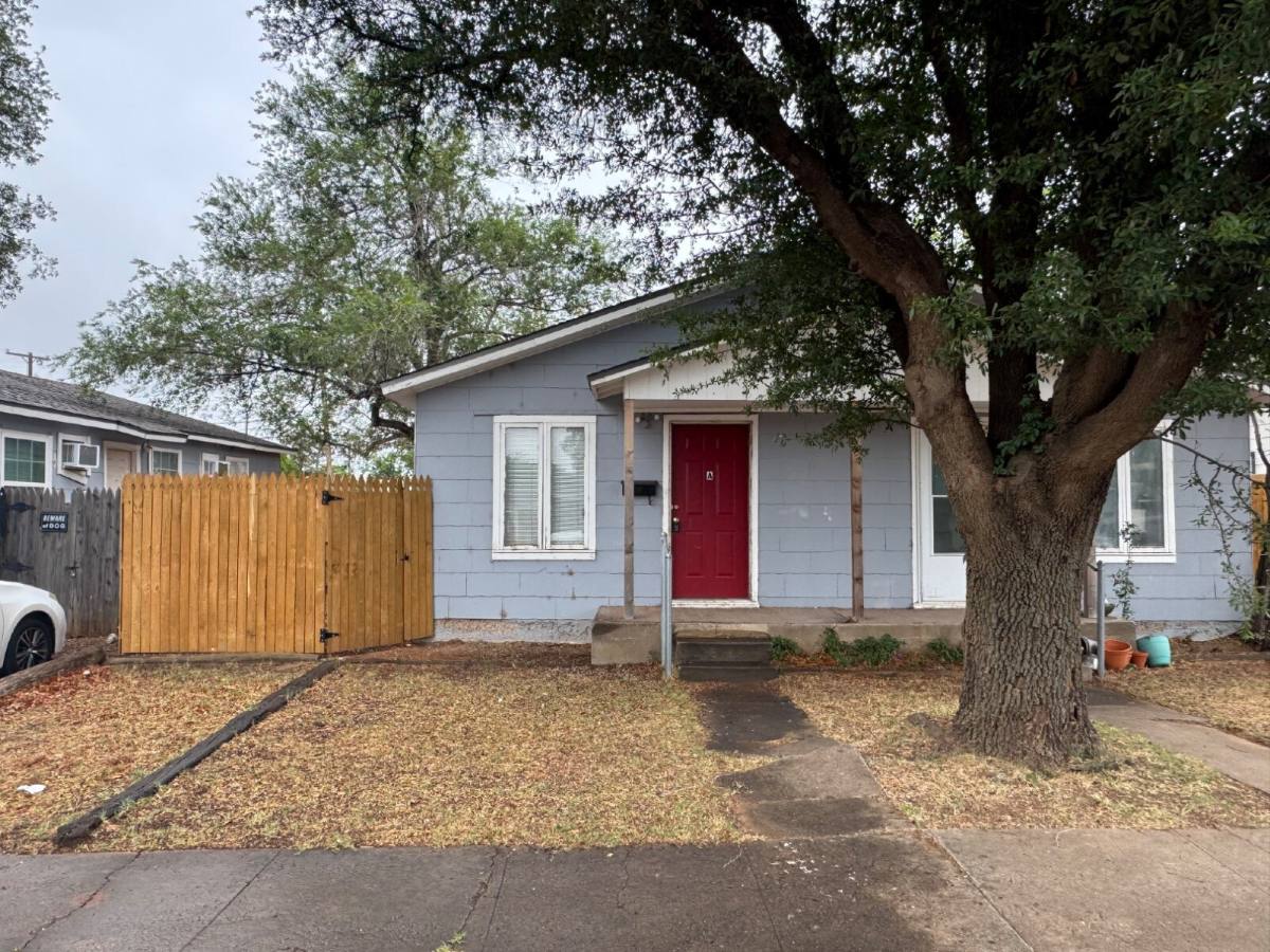 Townhouse for rent at 3007 39th St #A, Lubbock, TX 79413