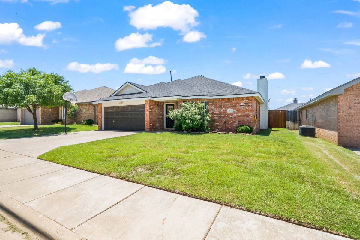 House for rent at 10702 Akron Ave, Lubbock, TX 79423