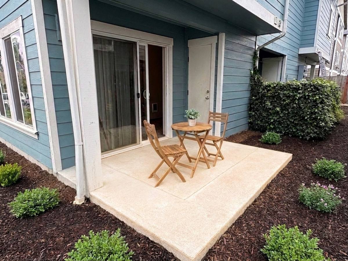 Townhouse for rent at 4518 S Junett St, Tacoma, WA 98409