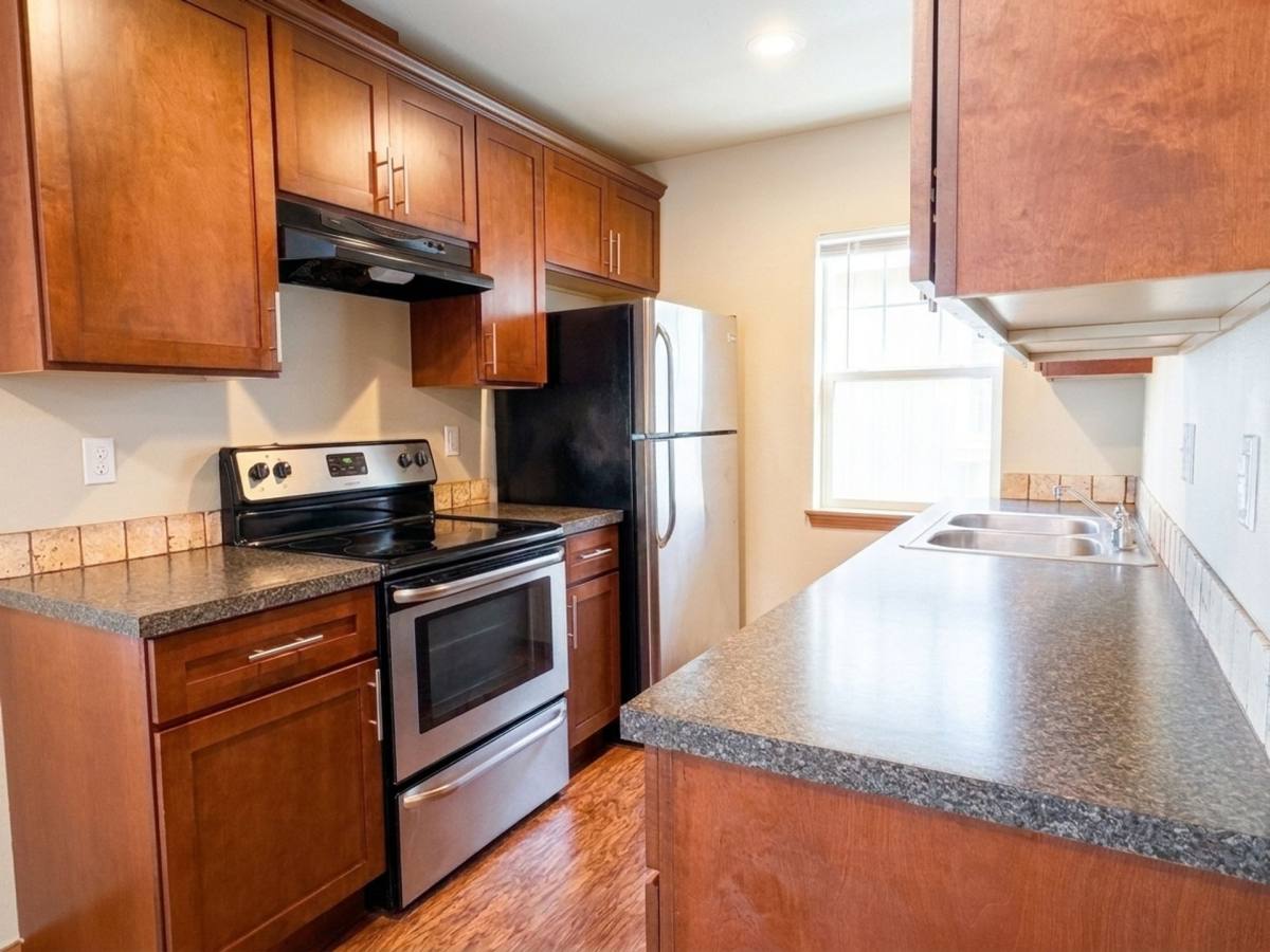 Townhouse for rent at 4518 S Junett St, Tacoma, WA 98409
