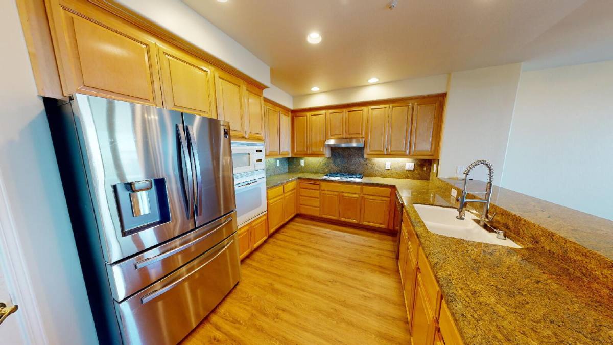 Apartment for rent at 123 Warbler Lane, Brisbane, CA 94005