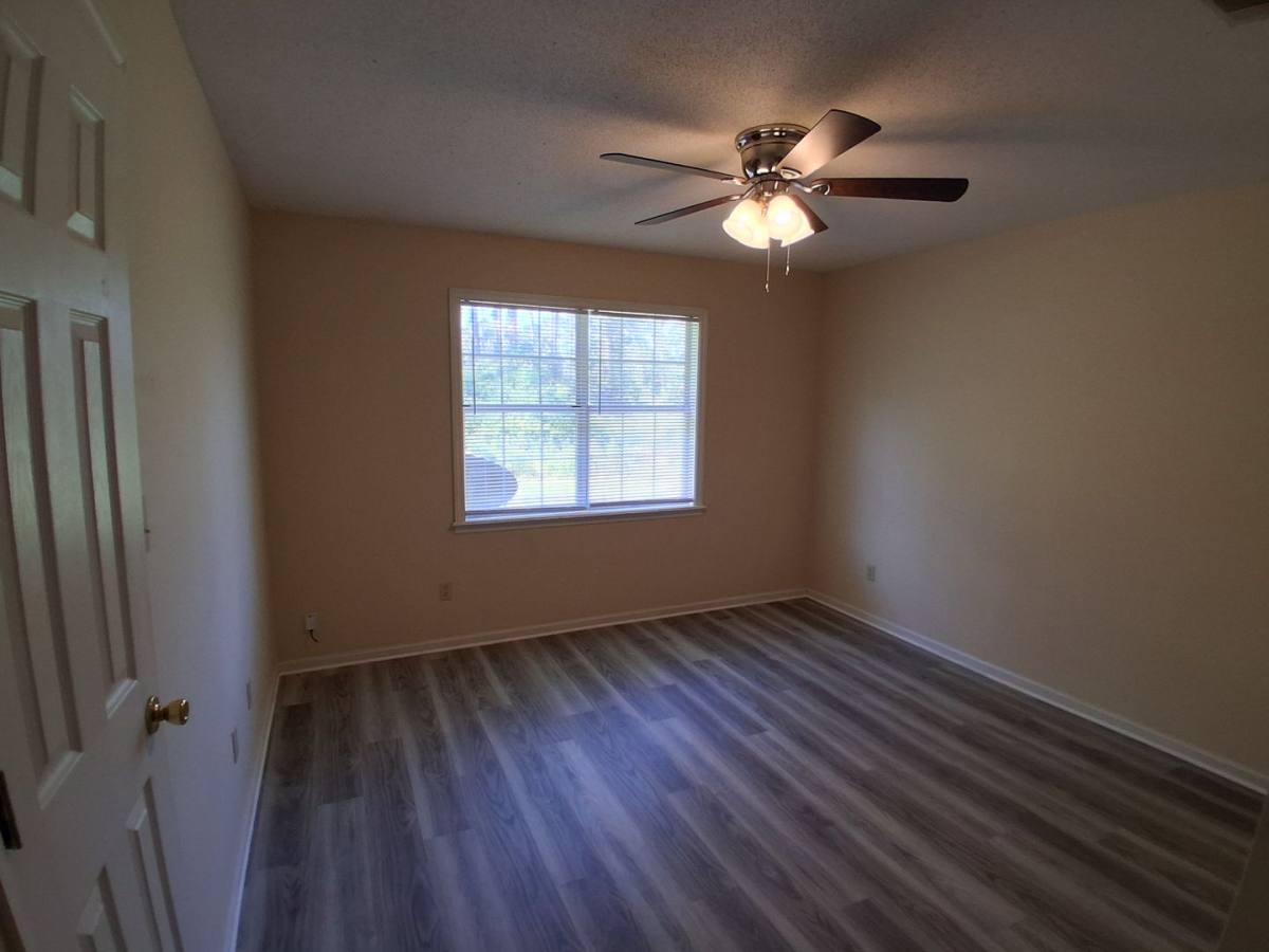 House for rent at 6123 B Vinnie Dr, Valdosta, GA 31605