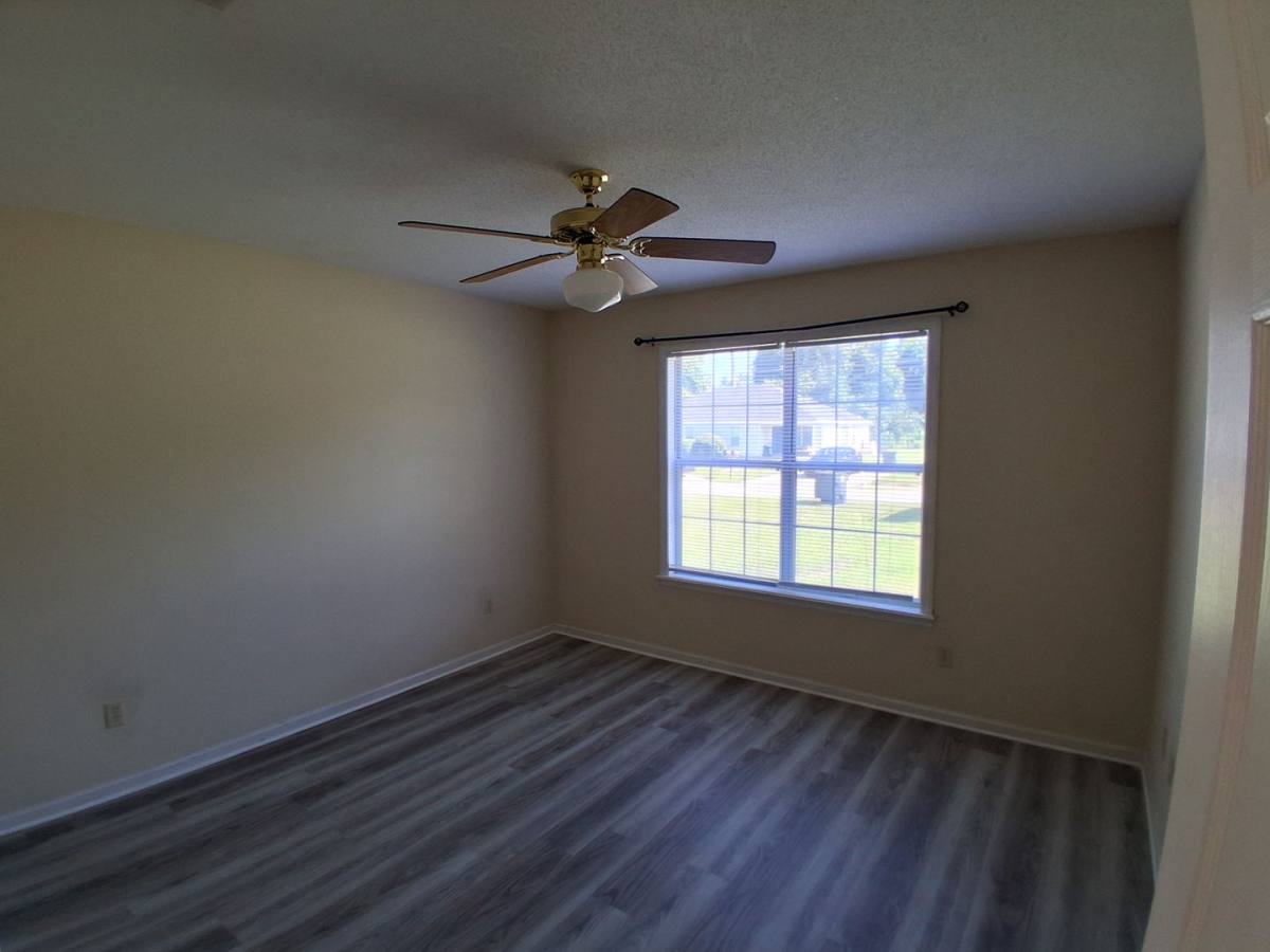 House for rent at 6123 B Vinnie Dr, Valdosta, GA 31605