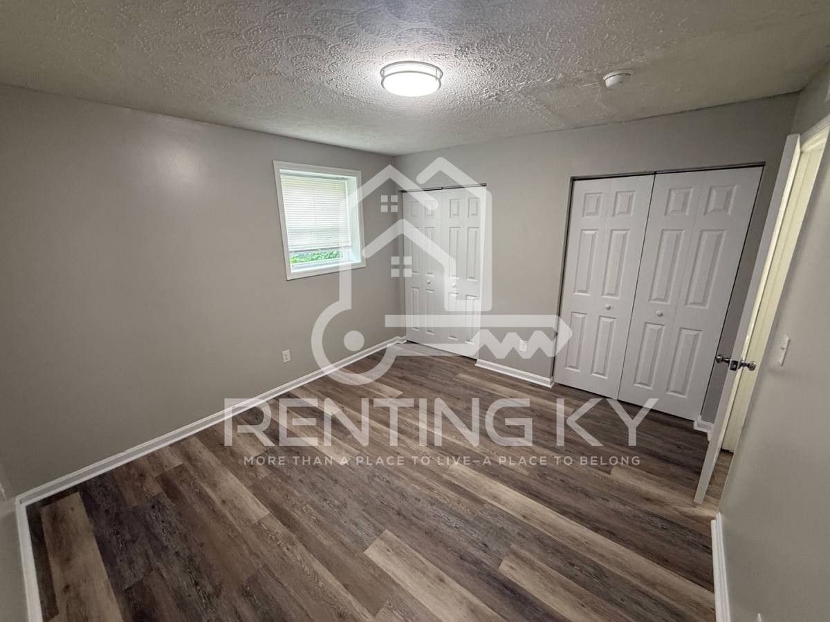 Apartment for rent at 1644 Foxhaven Dr, Richmond, KY 40475
