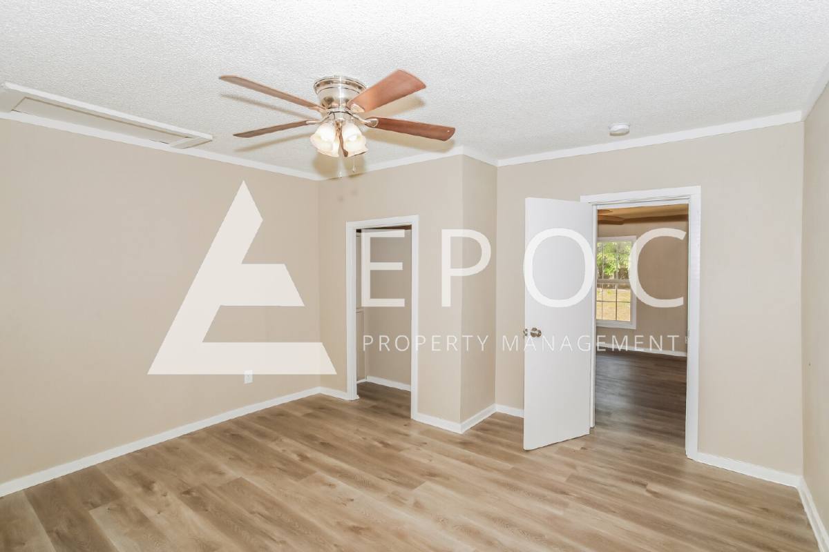 House for rent at 635 E 3rd St, Burkburnett, TX 76354