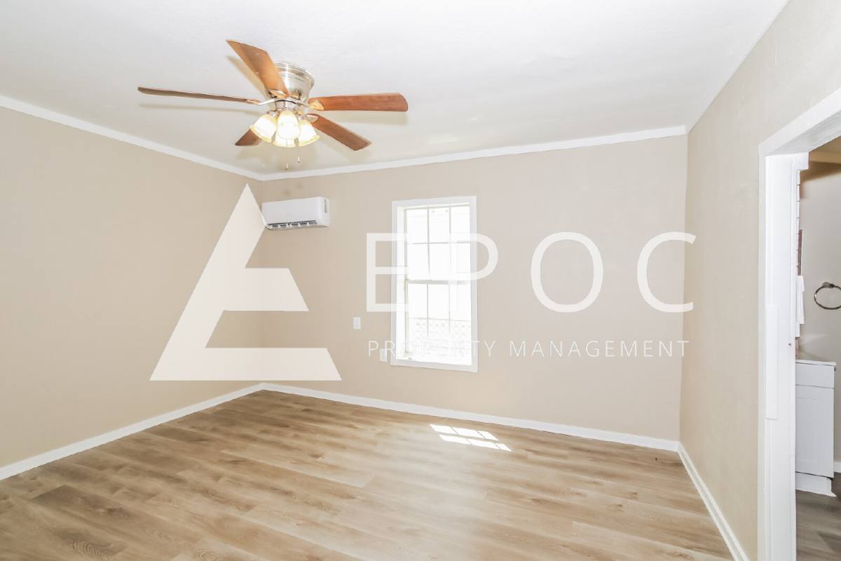 House for rent at 635 E 3rd St, Burkburnett, TX 76354
