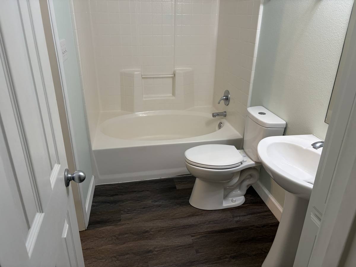 Apartment for rent at 309 W Hickory St, Denton, TX 76201