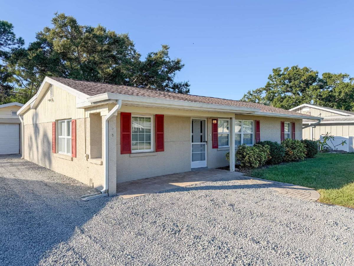 House for rent at 2714 Grand Cayman St, Sarasota, FL 34231