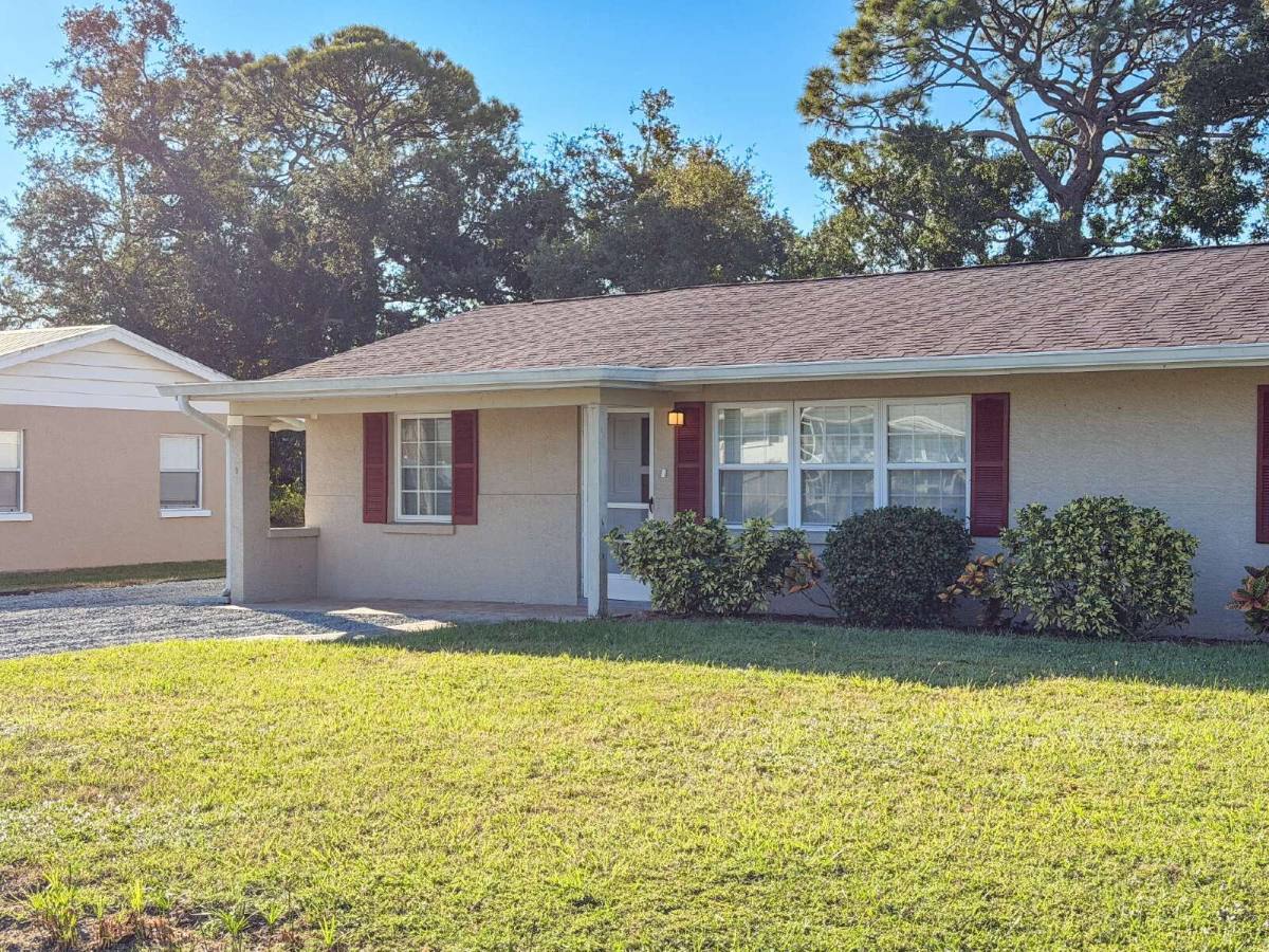 House for rent at 2714 Grand Cayman St, Sarasota, FL 34231