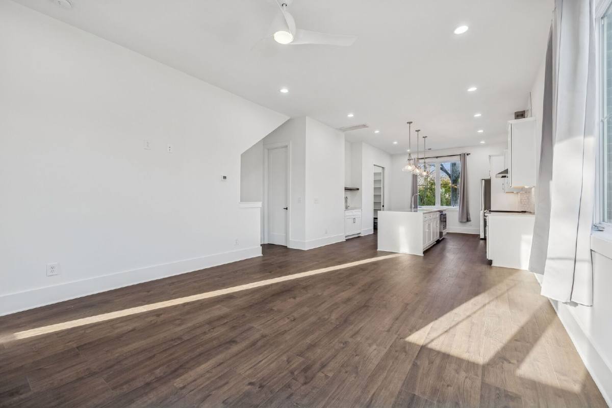 Townhouse for rent at 2050 McKinley St, Nashville, TN 37207