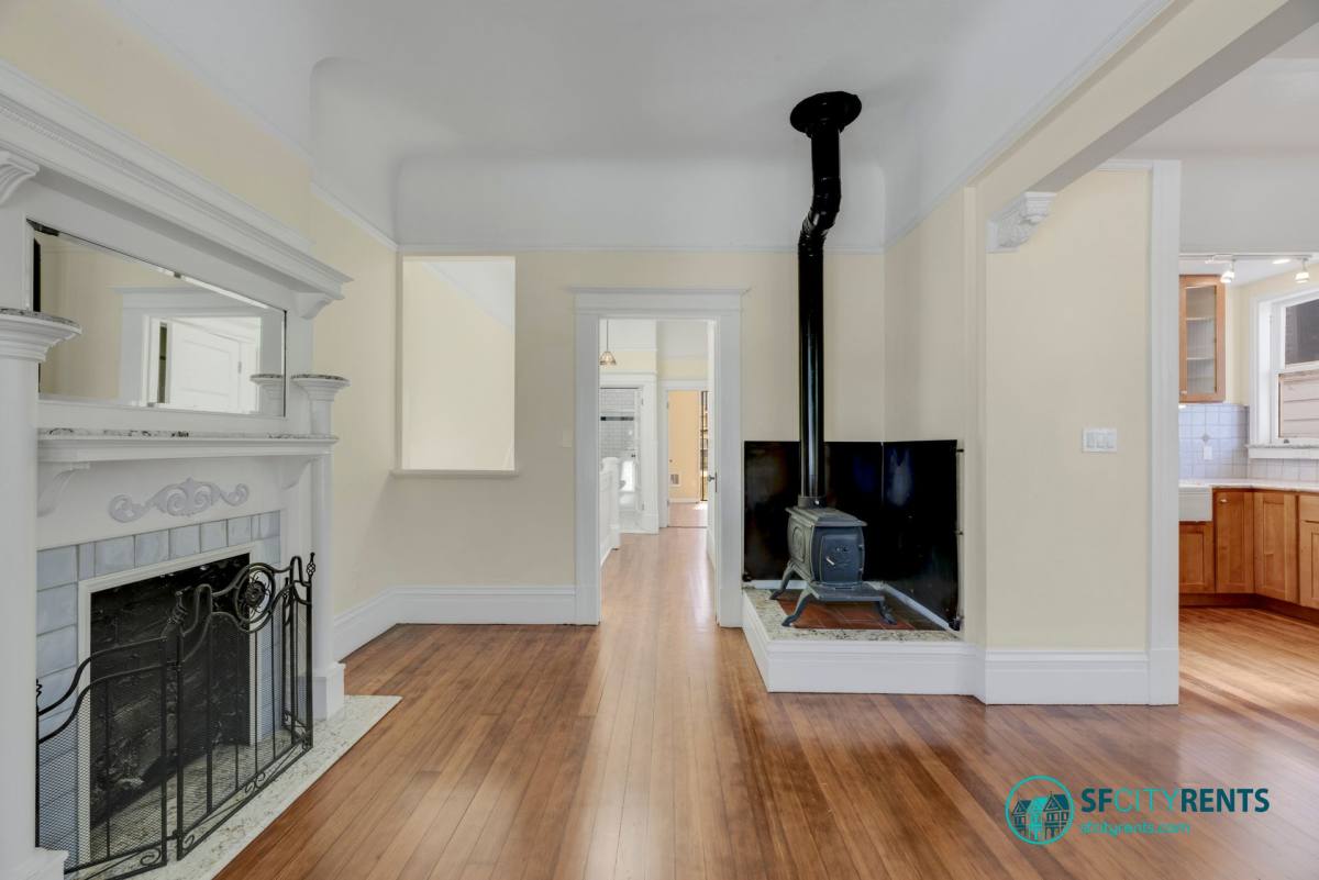 Apartment for rent at 2825 23rd St, San Francisco, CA 94110