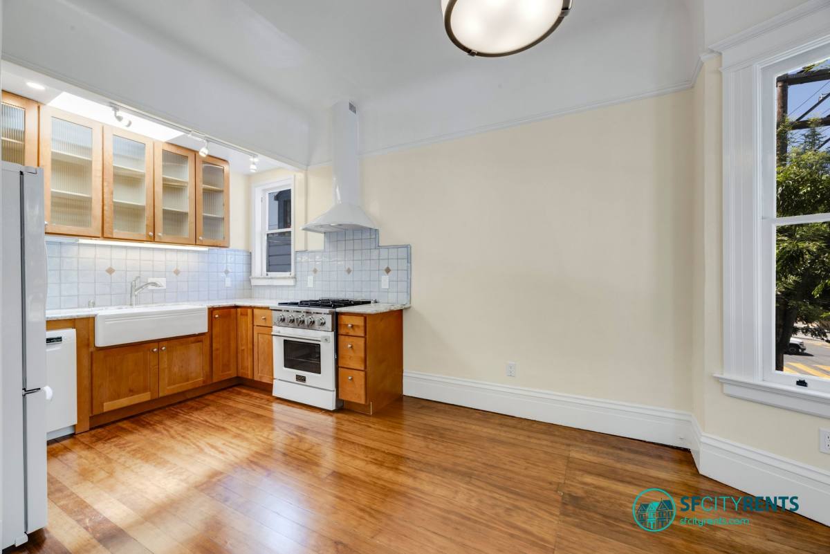 Apartment for rent at 2825 23rd St, San Francisco, CA 94110