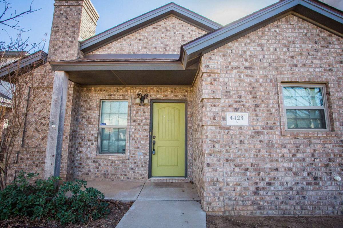 Apartment for rent at 4423 106th St #B, Lubbock, TX 79424