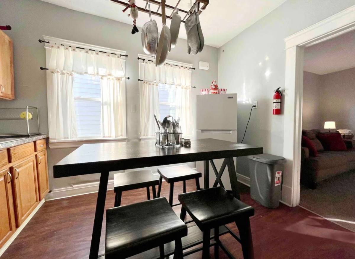 Apartment for rent at 10702 Lamontier Ave #D, Cleveland, OH 44104