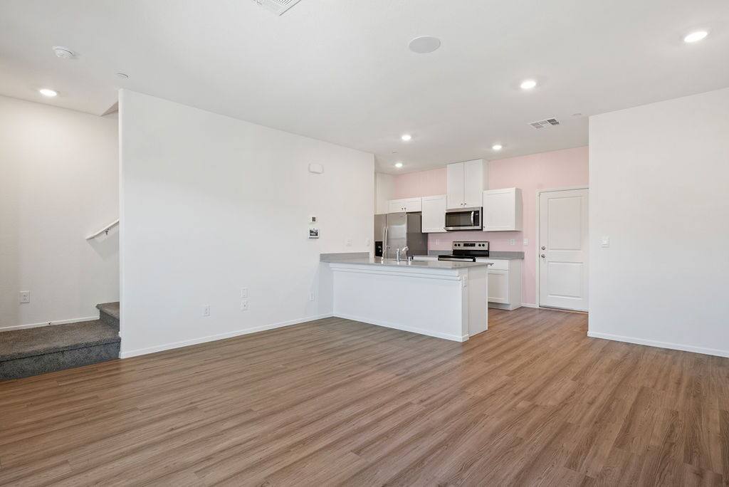 House for rent at 444 Moonlight Cove Dr, Henderson, NV 89002