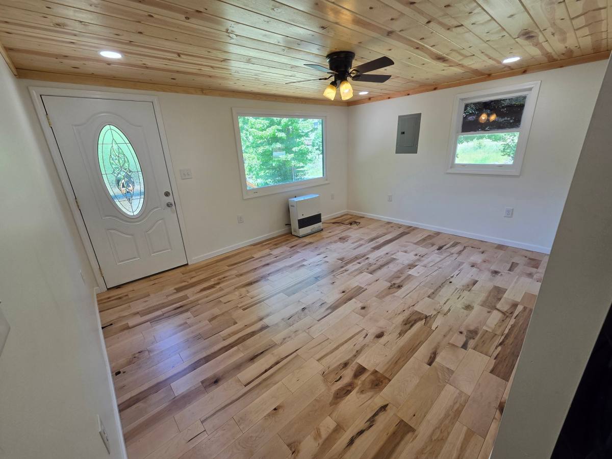 House for rent at 112 Robert Roten Rd, Warrensville, NC 28693