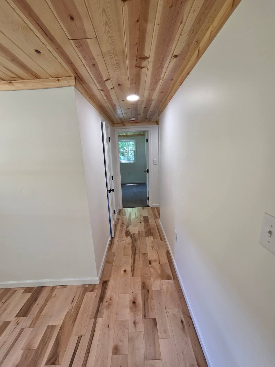 House for rent at 112 Robert Roten Rd, Warrensville, NC 28693