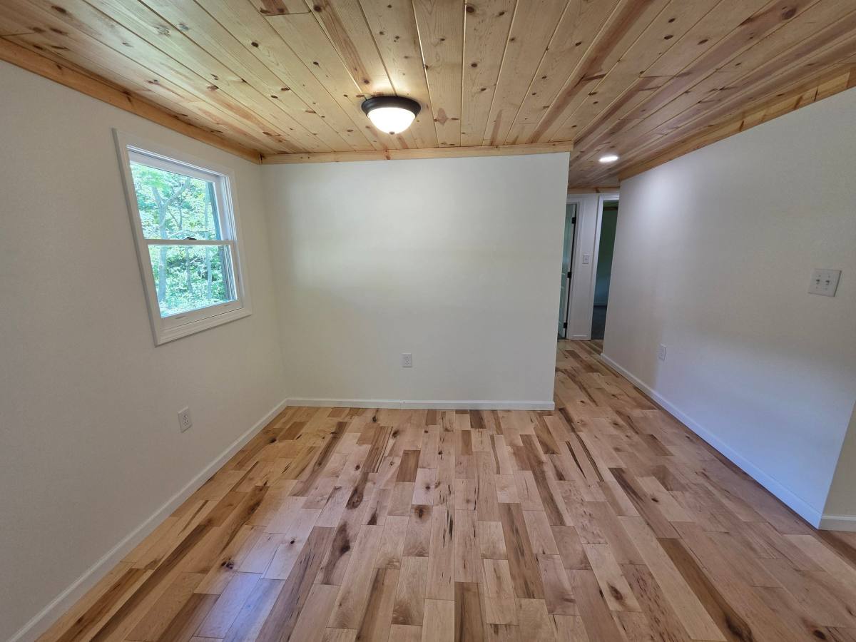 House for rent at 112 Robert Roten Rd, Warrensville, NC 28693