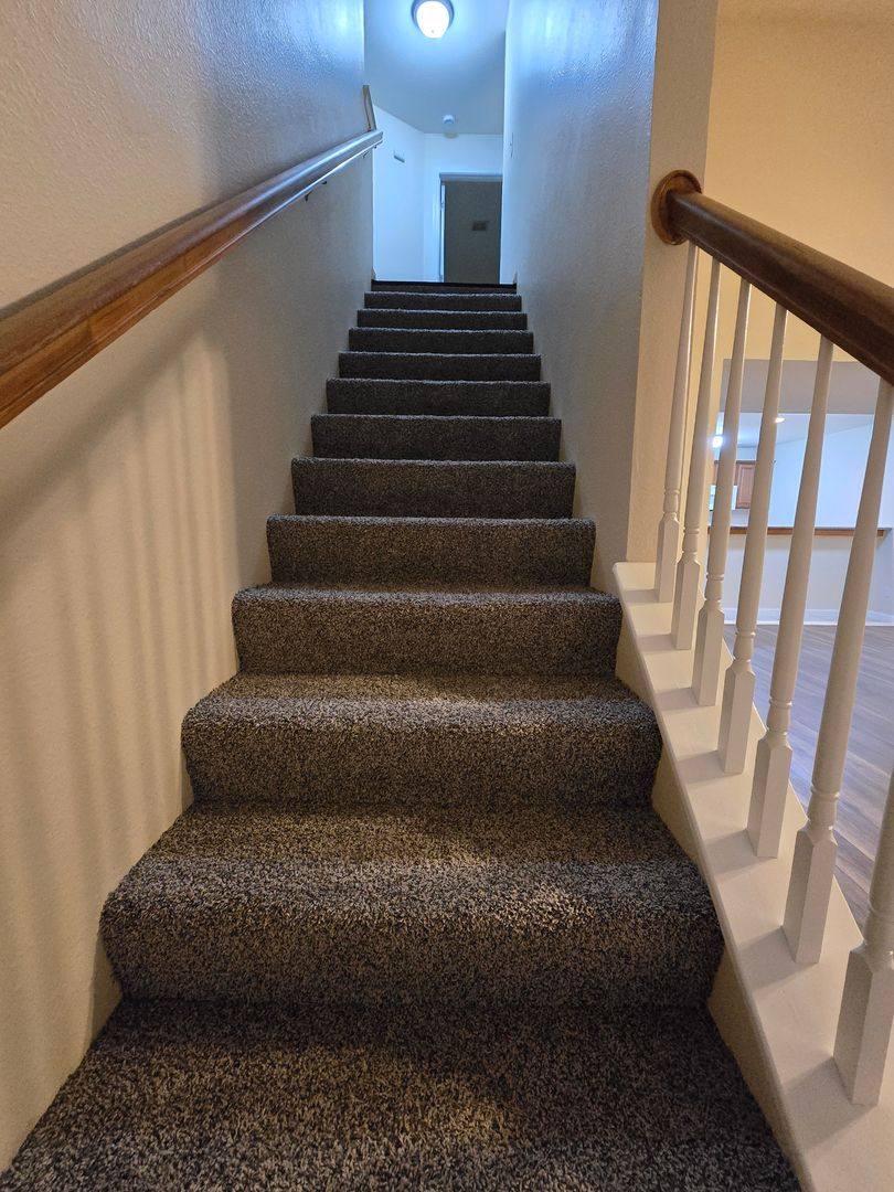 Apartment for rent at 5505-5507 Volunteer Dr, Columbia, MO 65201