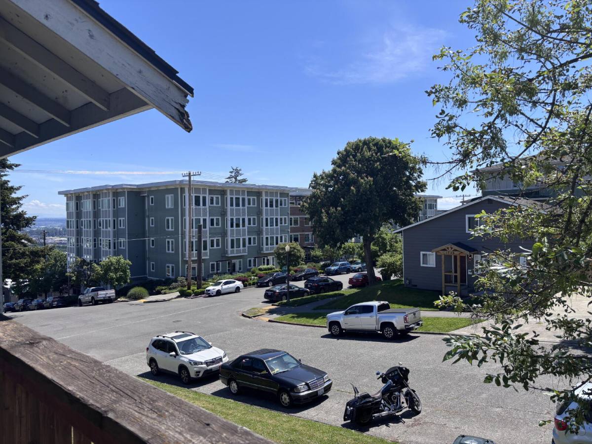 Apartment for rent at 1626 S G St #4, Tacoma, WA 98405