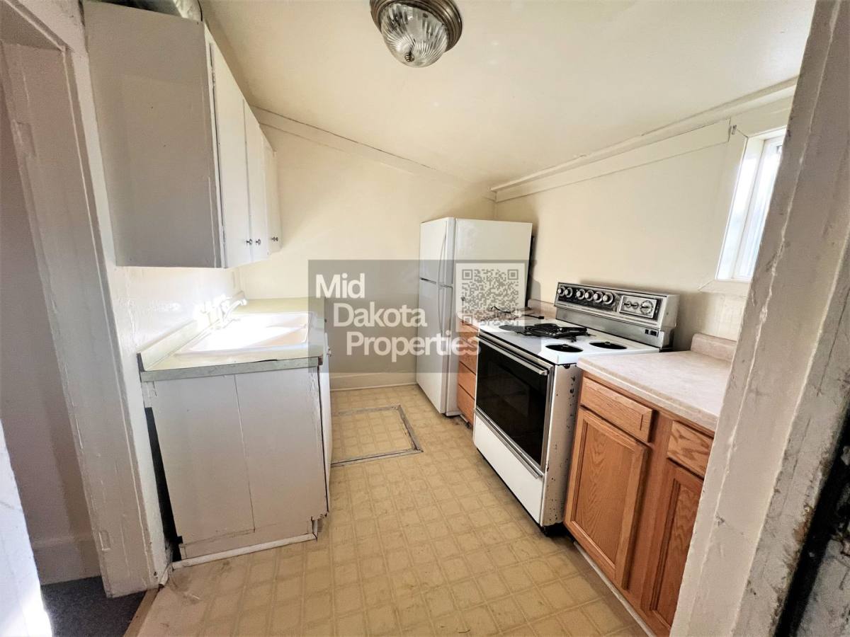 House for rent at 608 S Wisconsin, Mitchell, SD 57301
