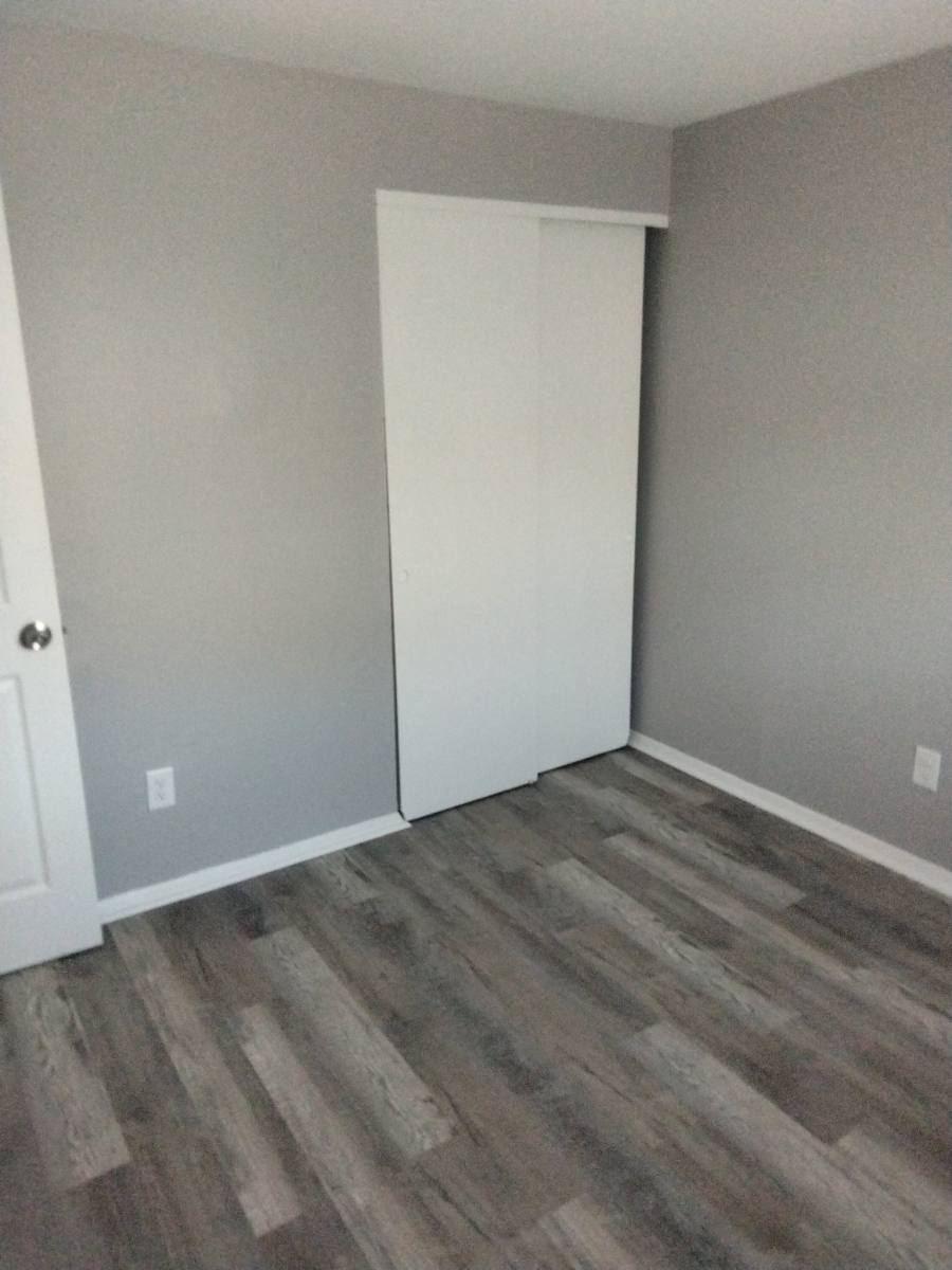 Townhouse for rent at 4 Poplar St #1, Cincinnati, OH 45216