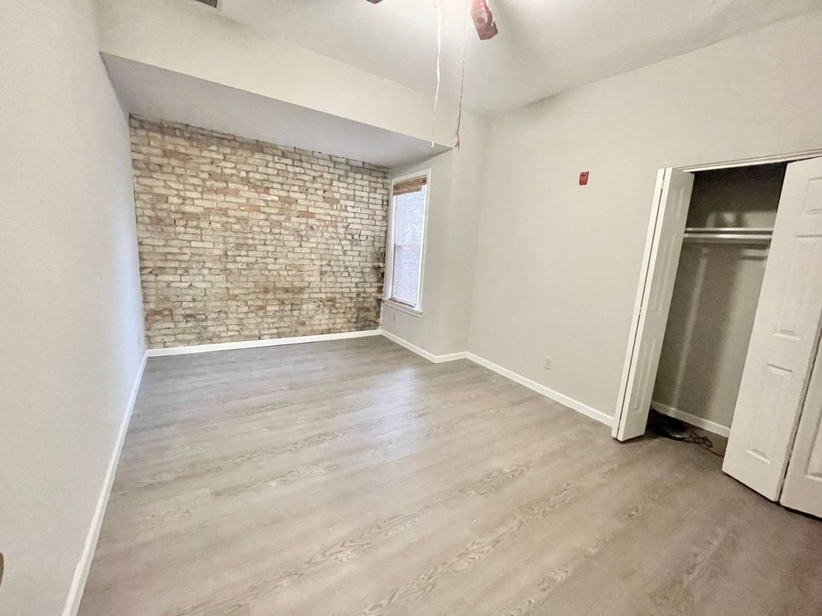 Apartment for rent at 1718-34 E Lafayette Place, Milwaukee, WI 53202