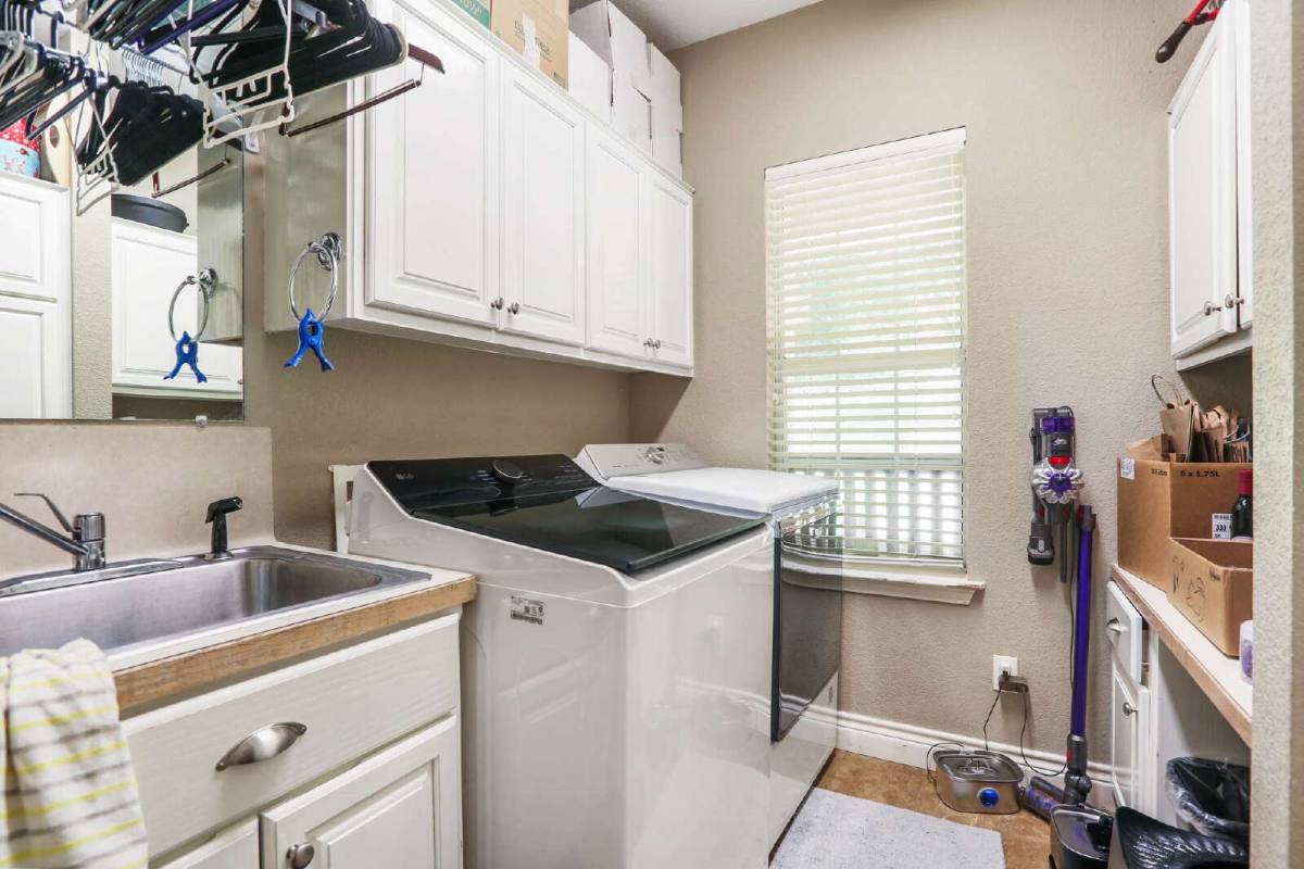 House for rent at 5609 Painted Valley Dr, Austin, TX 78759
