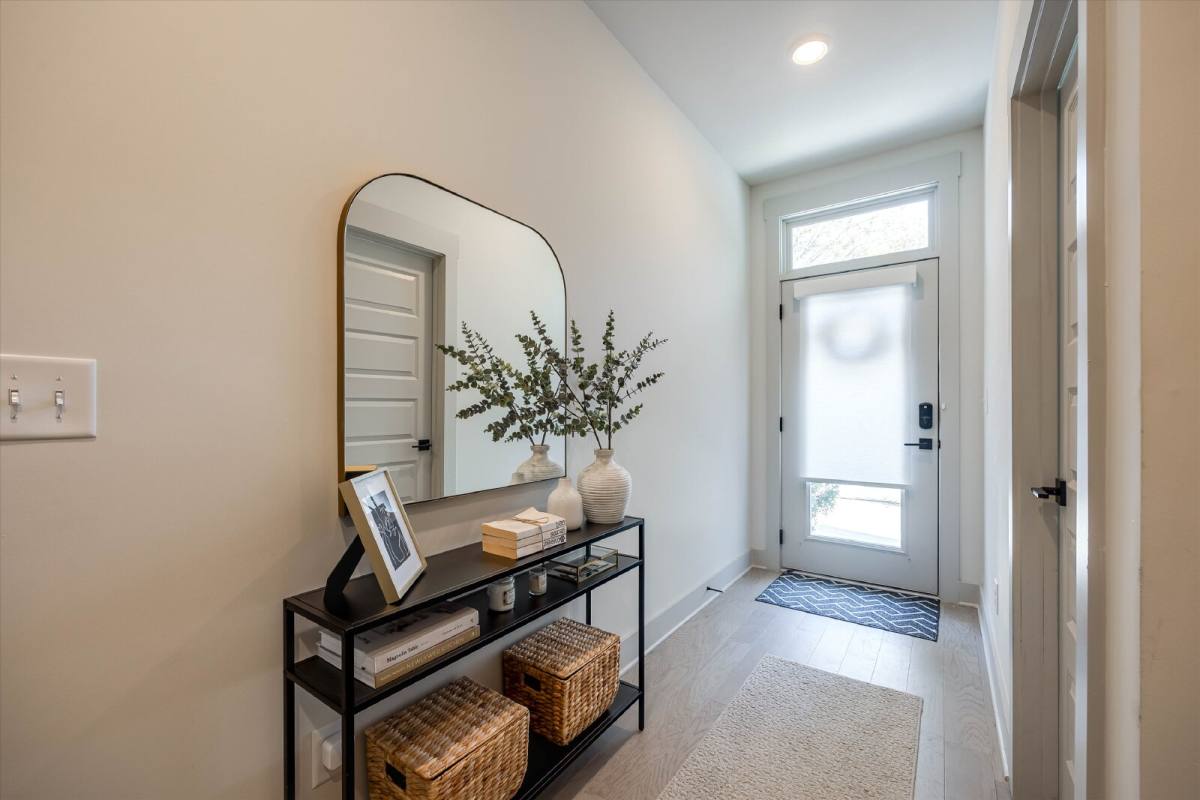 Townhouse for rent at 2319 Wesley Village Rd, Charlotte, NC 28208