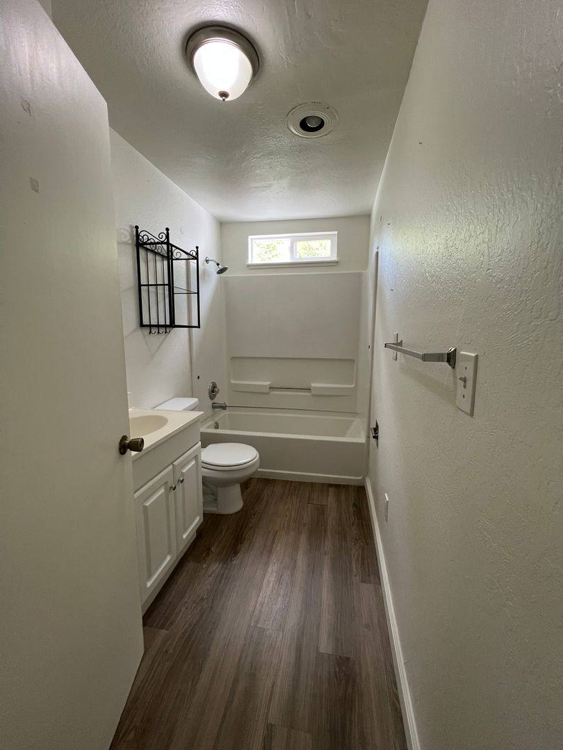 Apartment for rent at 148 Agard St, Auburn, CA 95603