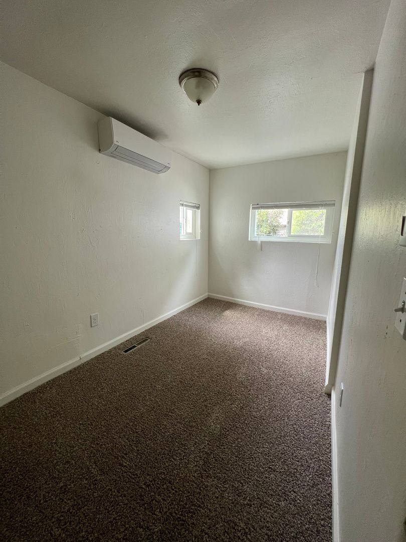 Apartment for rent at 148 Agard St, Auburn, CA 95603