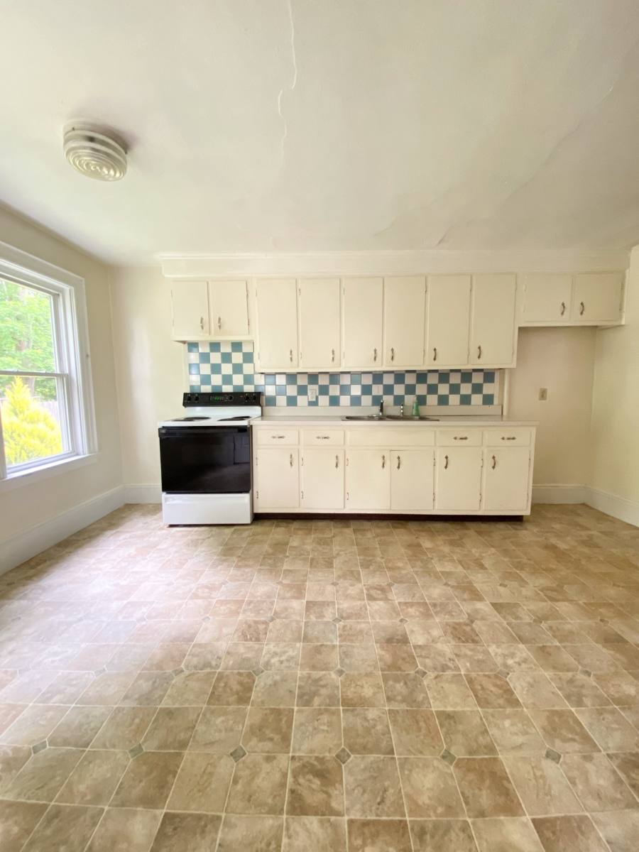 Apartment for rent at 147 Union St #1F, East Bridgewater, MA 02333