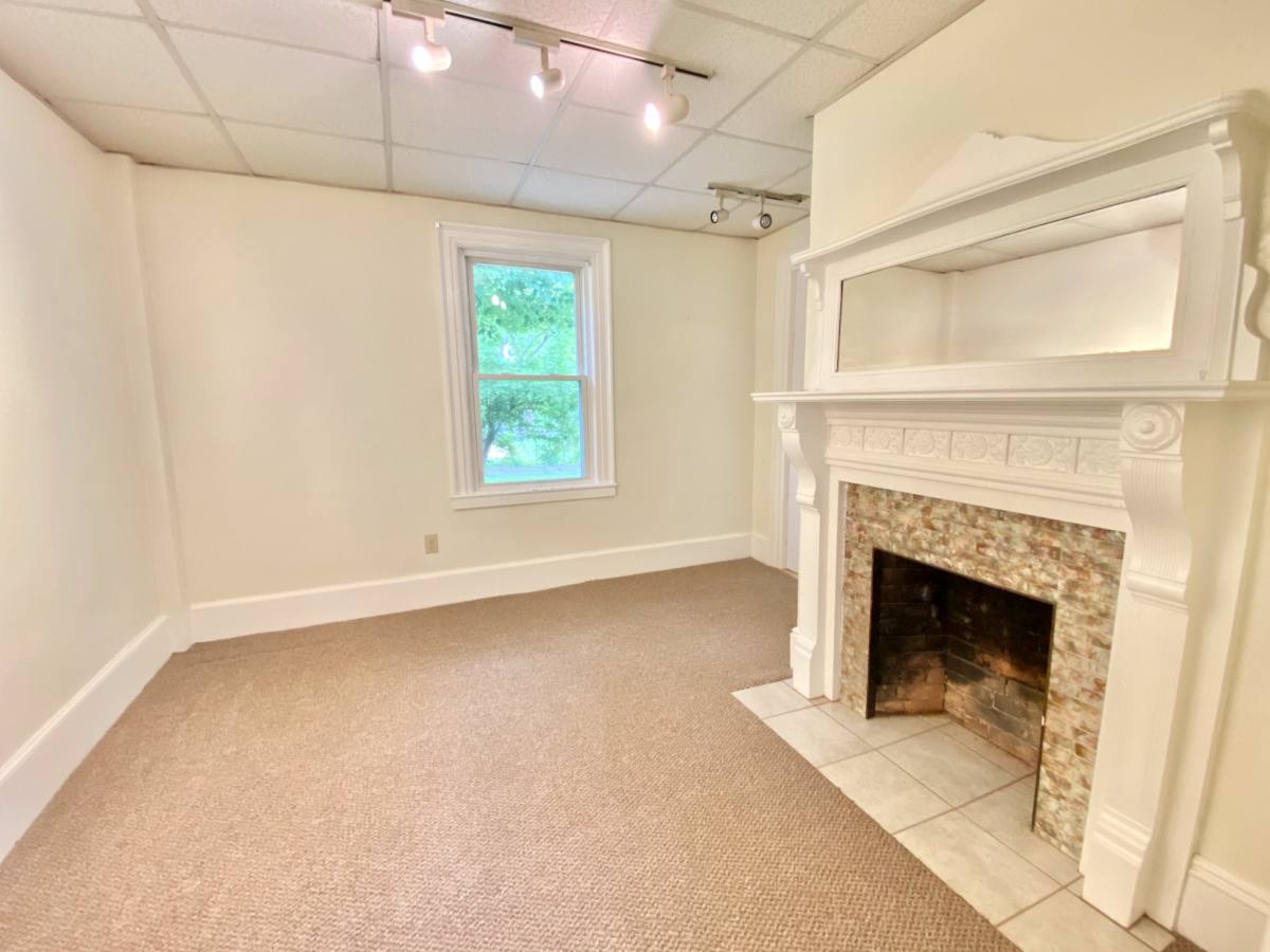 Apartment for rent at 147 Union St #1F, East Bridgewater, MA 02333
