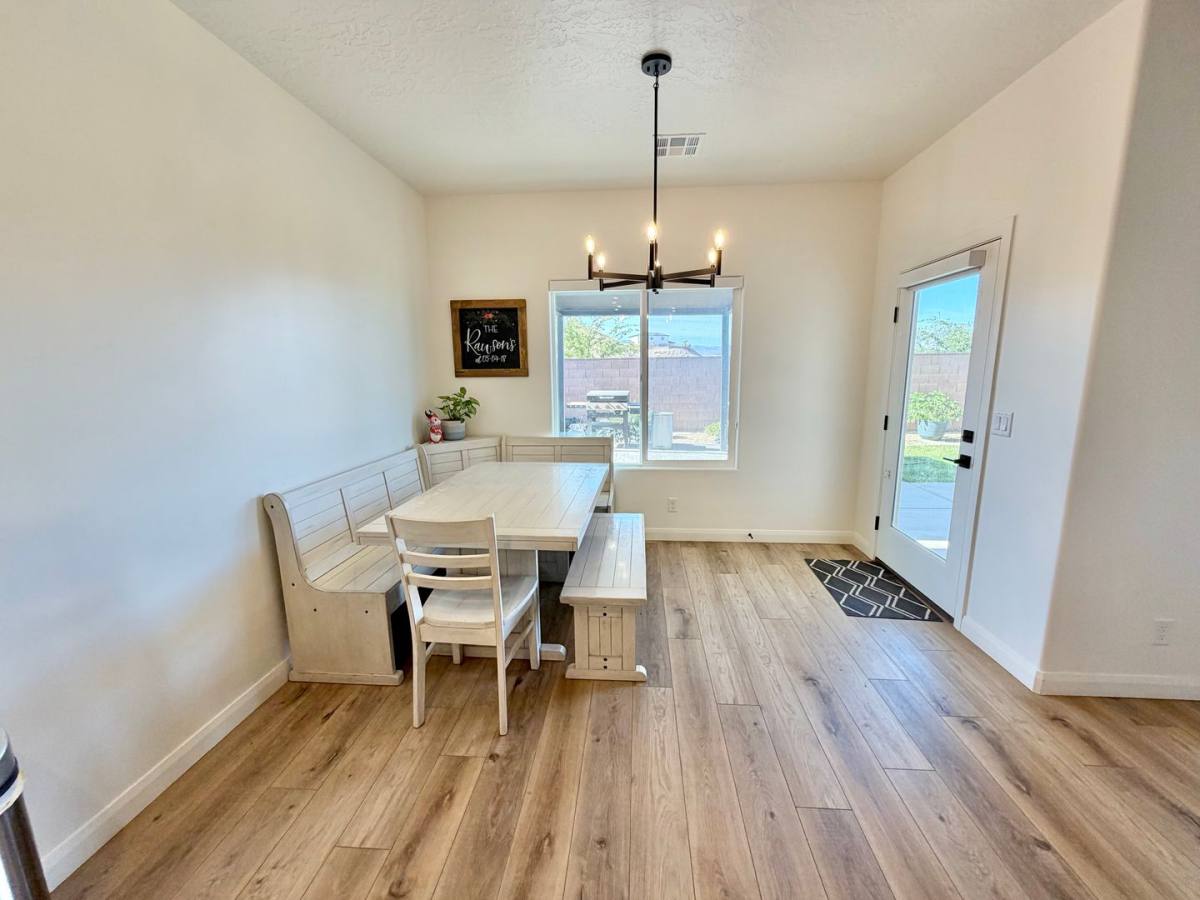 House for rent at 1436 E White Hollow Lane, Saint George, UT 84790