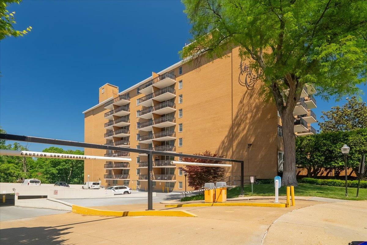 Condo for rent at 2030 N Adams St #1209, Arlington, VA 22201