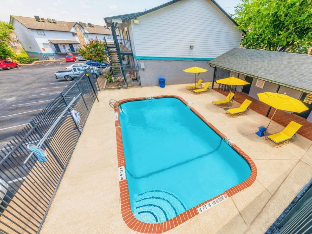Townhouse for rent at 1919 Burton Dr, Austin, TX 78741