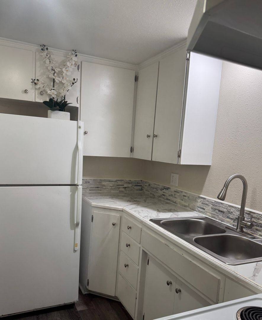 Apartment for rent at 115 Union St, Yakima, WA 98901