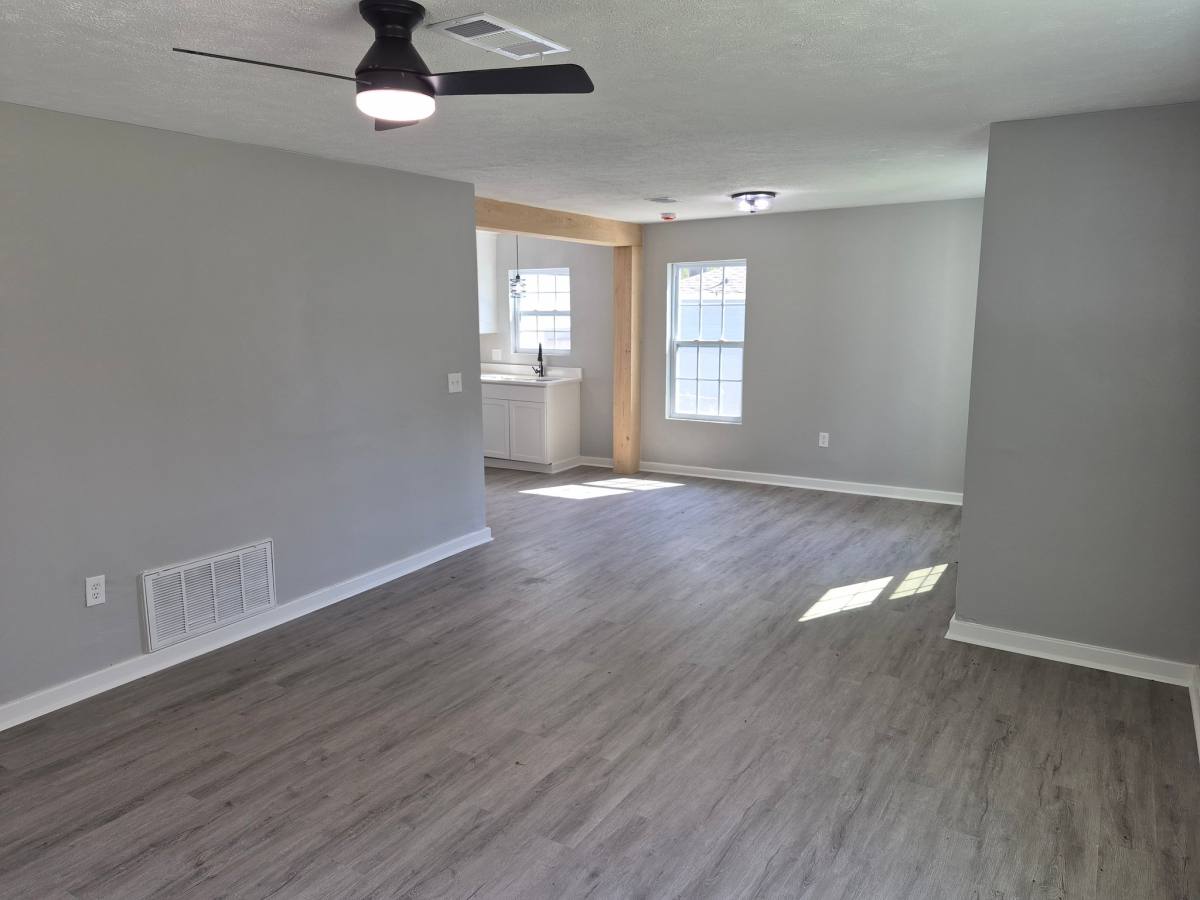 House for rent at 4858 Sheridan Dr, Jackson, MS 39206