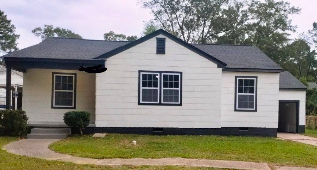House for rent at 4858 Sheridan Dr, Jackson, MS 39206