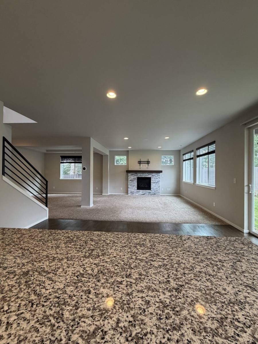 House for rent at 25517 158th Ave SE, Kent, WA 98042